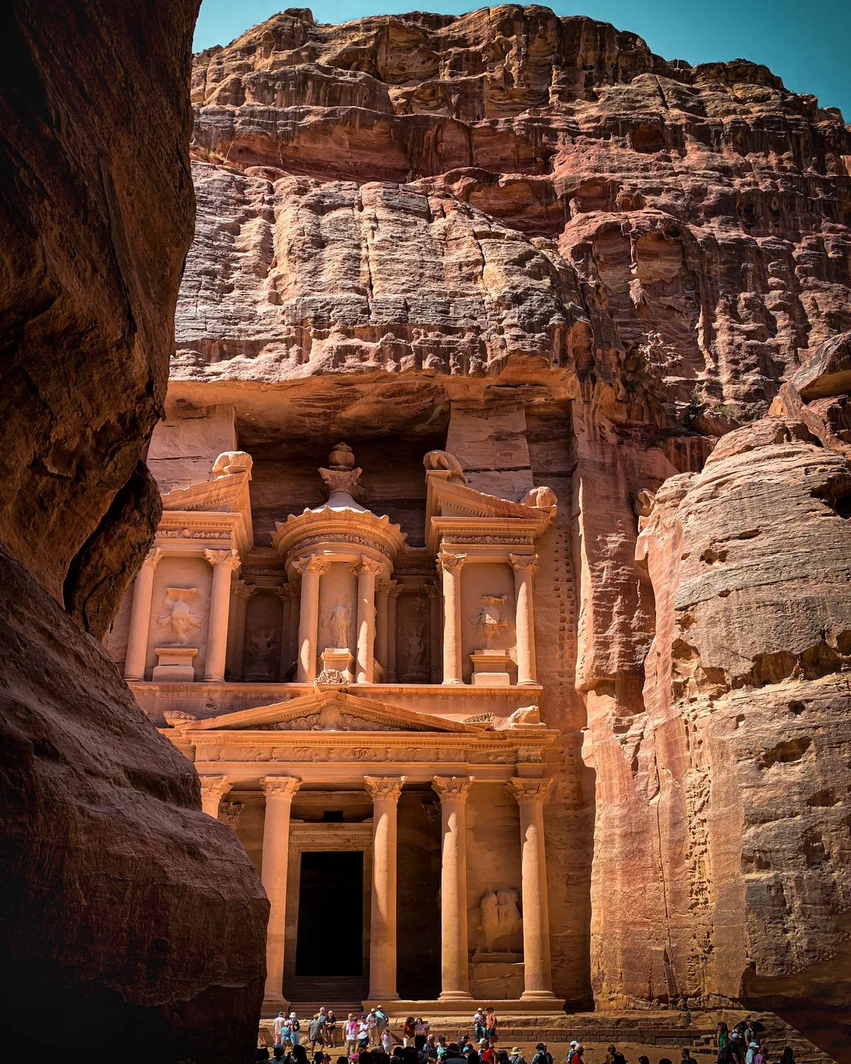 Petra ao Amanhecer: A Cidade Rosa Sem Multidões